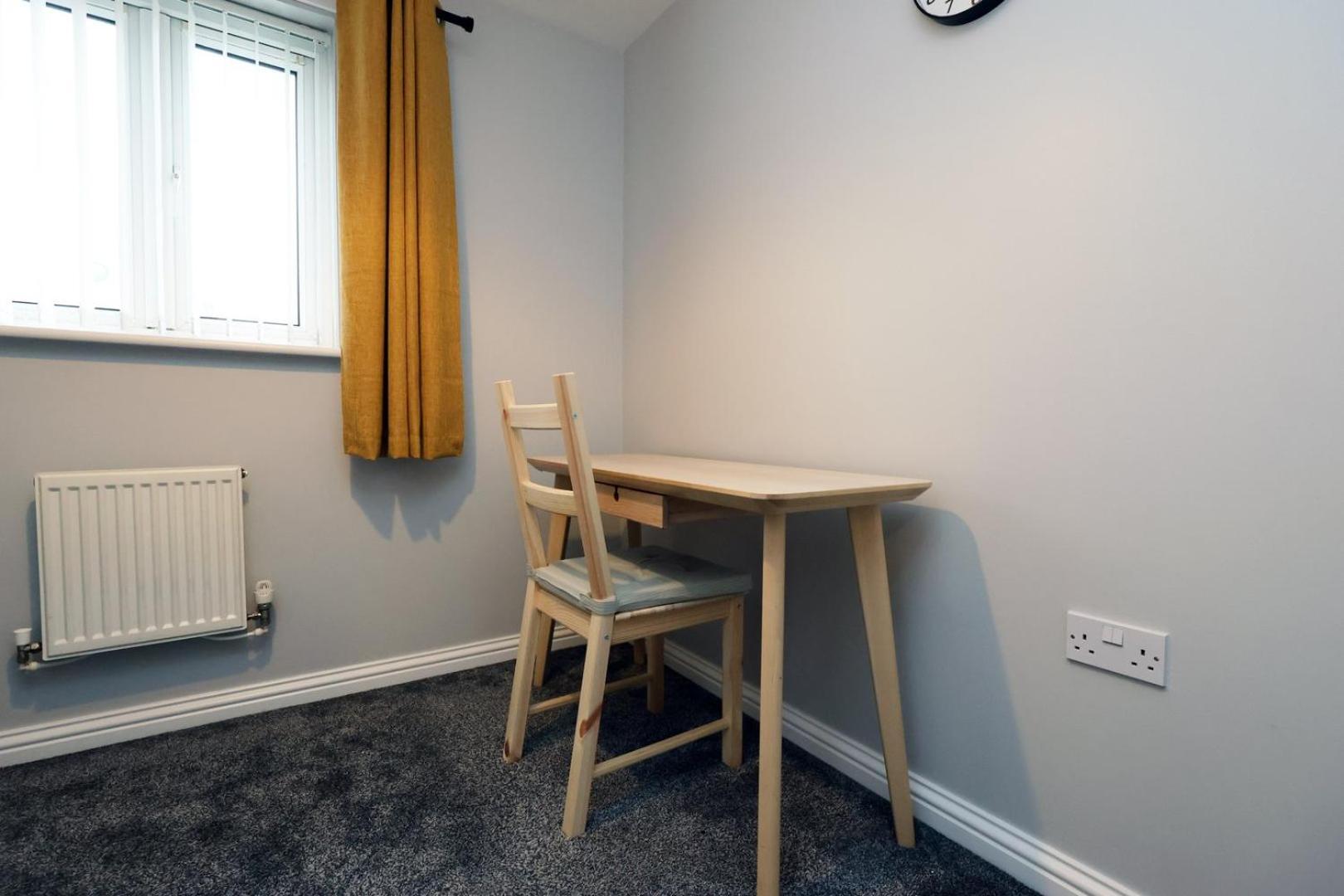 Ferienwohnung Relaxing 2-Bed Coastal Escape In Port Talbot Exterior foto
